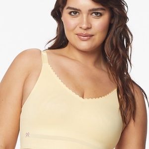 Ruby Ribbon Heritage Demiette size 42 in Buttercream. Brand new never worn.